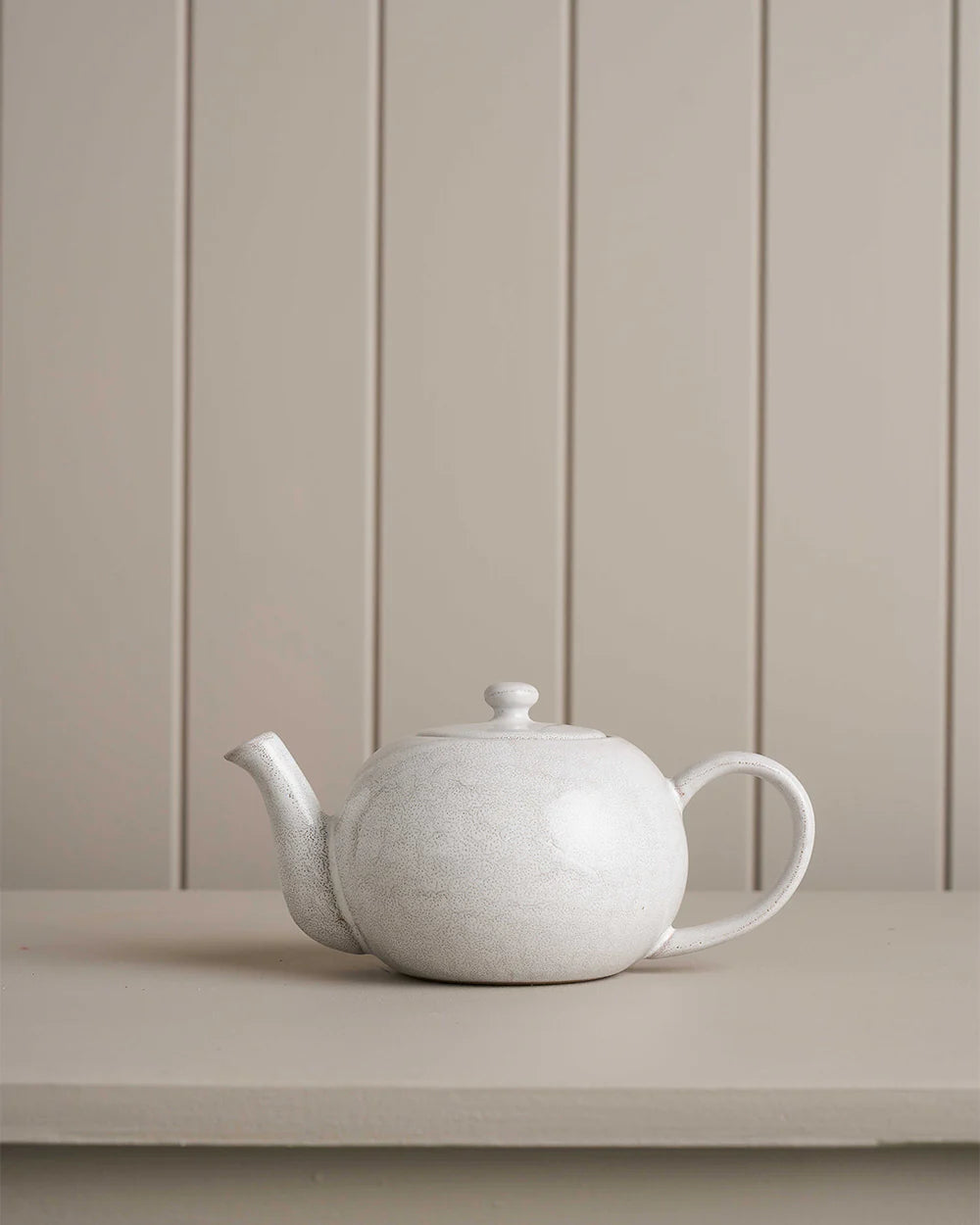 Robert Gordon Snow Teapot