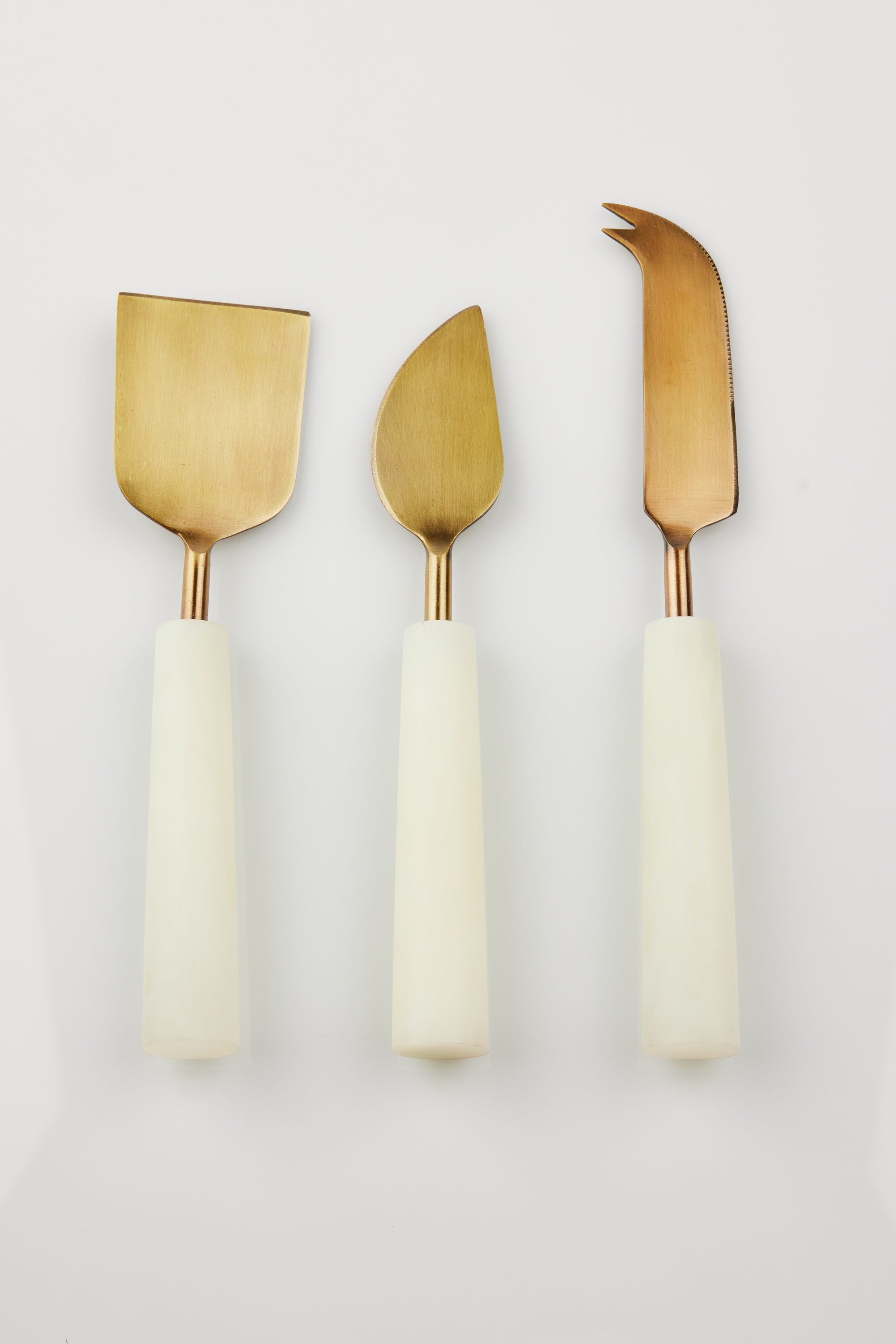 Off White Cheese Knives - Set of 3