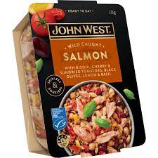 John West Salmon Bowl with Risoni, Tomatoes, Olives, Lemon & Basil 170g