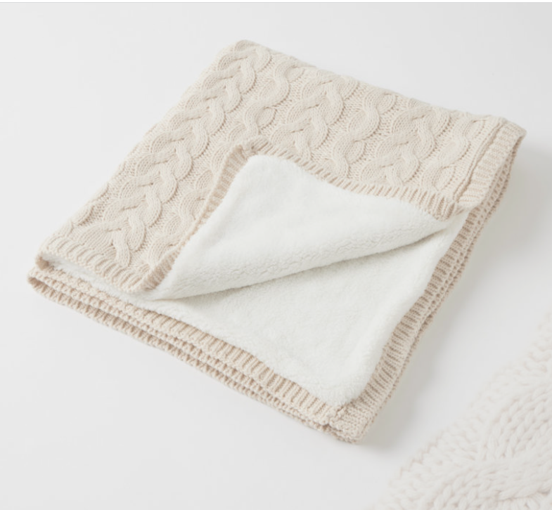 Aurora Cable Knit Baby Blanket | Oatmeal