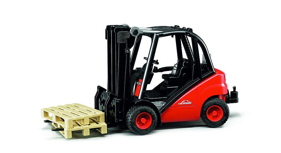 Bruder Linde Forklift with Pallets