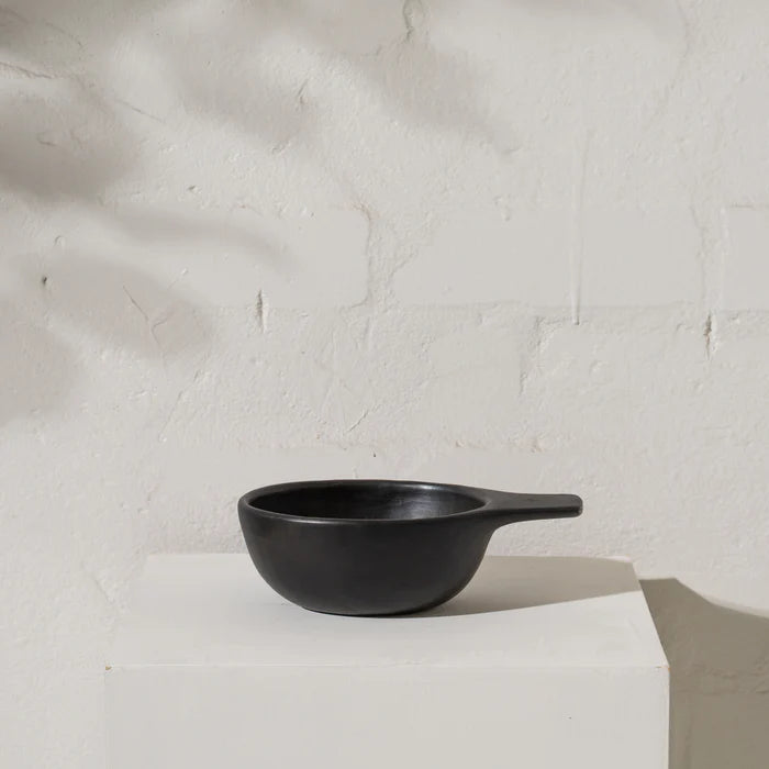 Pari Bowl with Handle