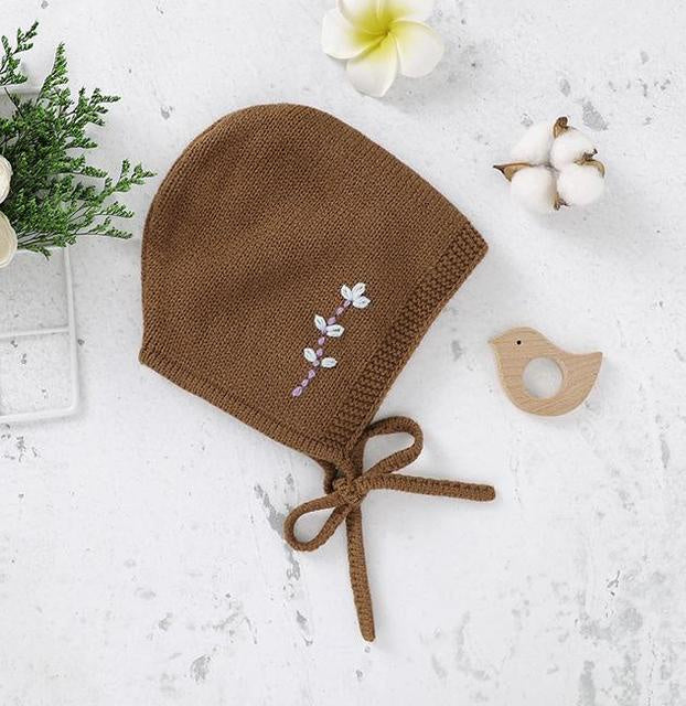 Embroided Knitted Bonnet | Brown 6-12m