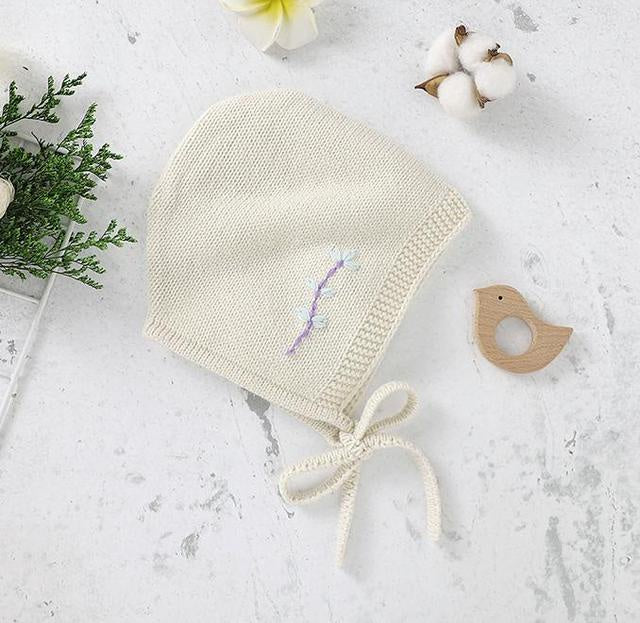 Embroided Knitted Bonnet | Cream 6-12m