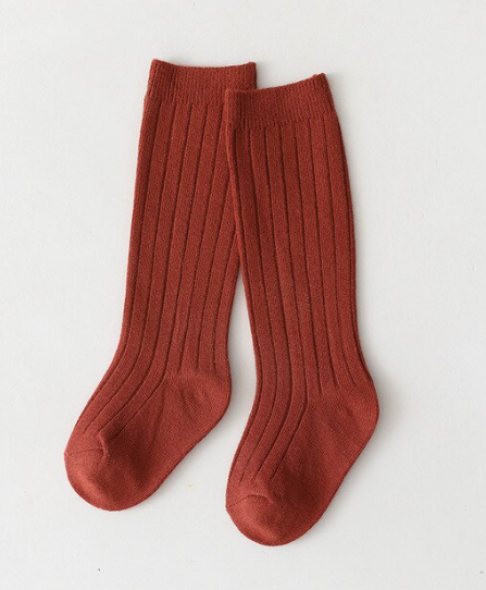 Ribbed Knee High Sock | Red Medium